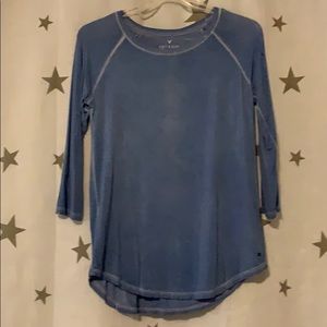 Size small American Eagle top!
